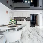 Erika Mamaia Nord Ambient 2 *
